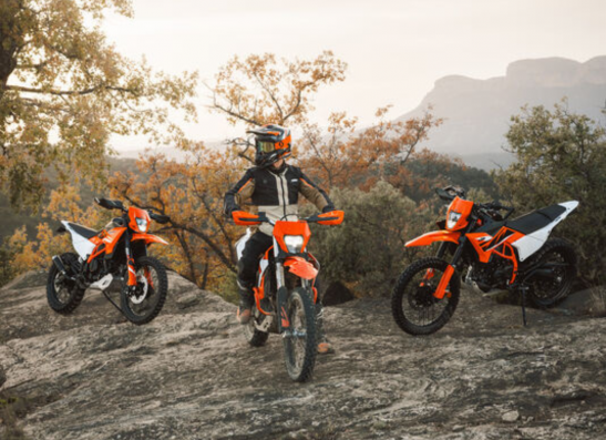 LES NOUVEAUTÉ ENDURO R 2025 DÉBARQUENT CHEZ KTM LE MANS !